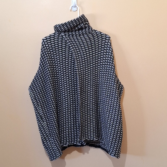 DVF Diane Von Furstenberg Oversized Long Sleeve Wool Sweater - Picture 2 of 8